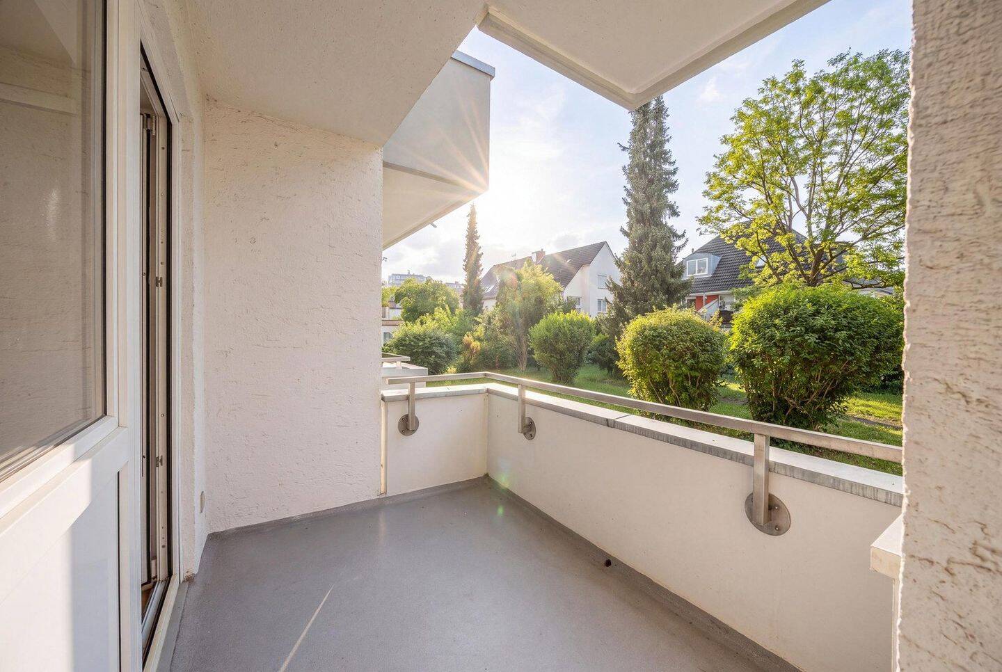 SELTENE GELEGENHEIT | 2 Zimmer Wohnung im Herzen von Schwabing, saniert, Jetzt Anfragen!, 80809 München (Milbertshofen-Am Hart Neuhausen-Nymphenburg Schwabing-West)