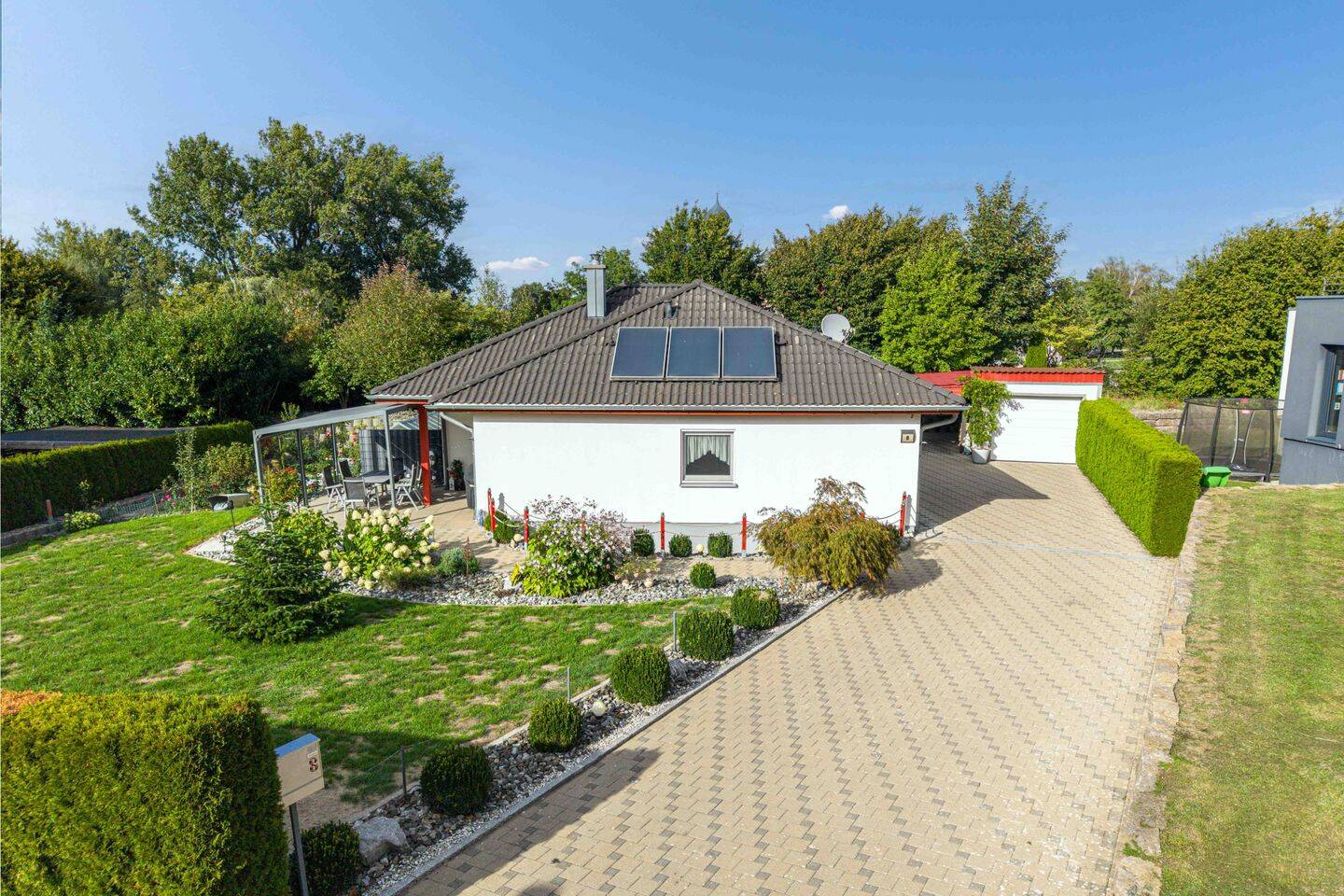 Wohnen auf einer Ebene! Charmanter Bungalow mit Garten in ruhiger Wohnlage, 88471 Laupheim