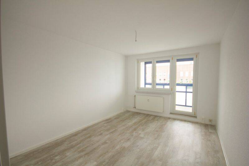 Nachnutzer gesucht! 3-Zimmerwohnung mit Balkon, 6128 Halle (Saale) (Böllberg-Wörmlitz Gesundbrunnen Innenstadt Silberhöhe Südstadt)
