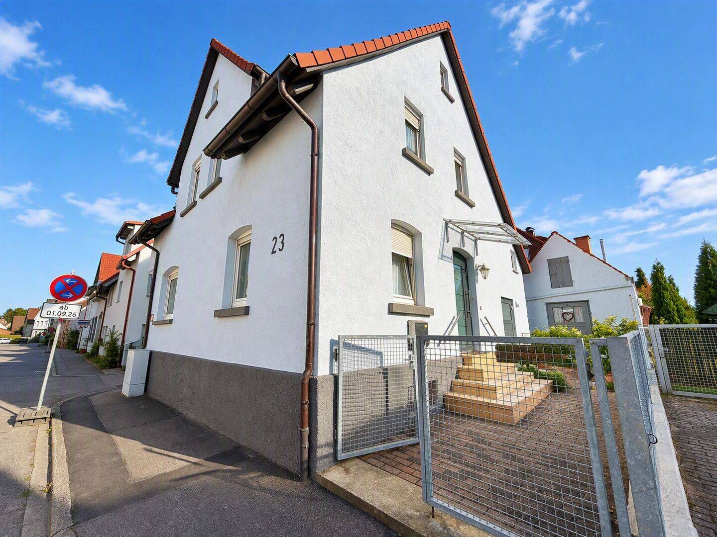 Großzügiges Einfamilienhaus mit Garten und Terrasse in ruhiger Lage, 74366 Kirchheim am Neckar