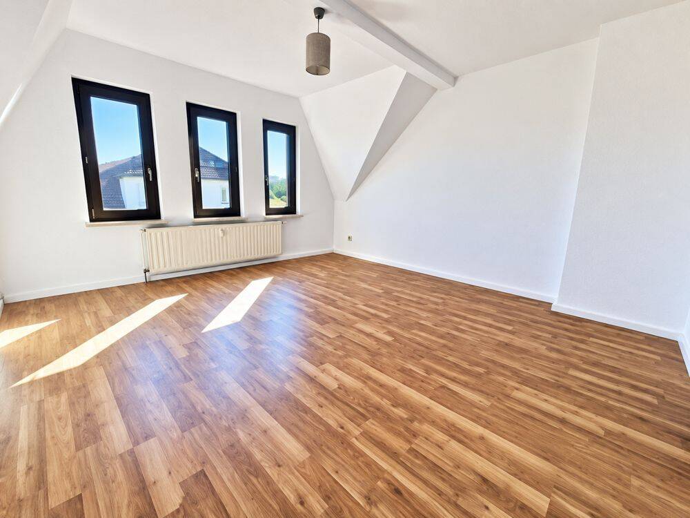 Großzügige 5-Zimmer-Dachgeschosswohnung zentral in Bad Hersfeld!, 36251 Bad Hersfeld