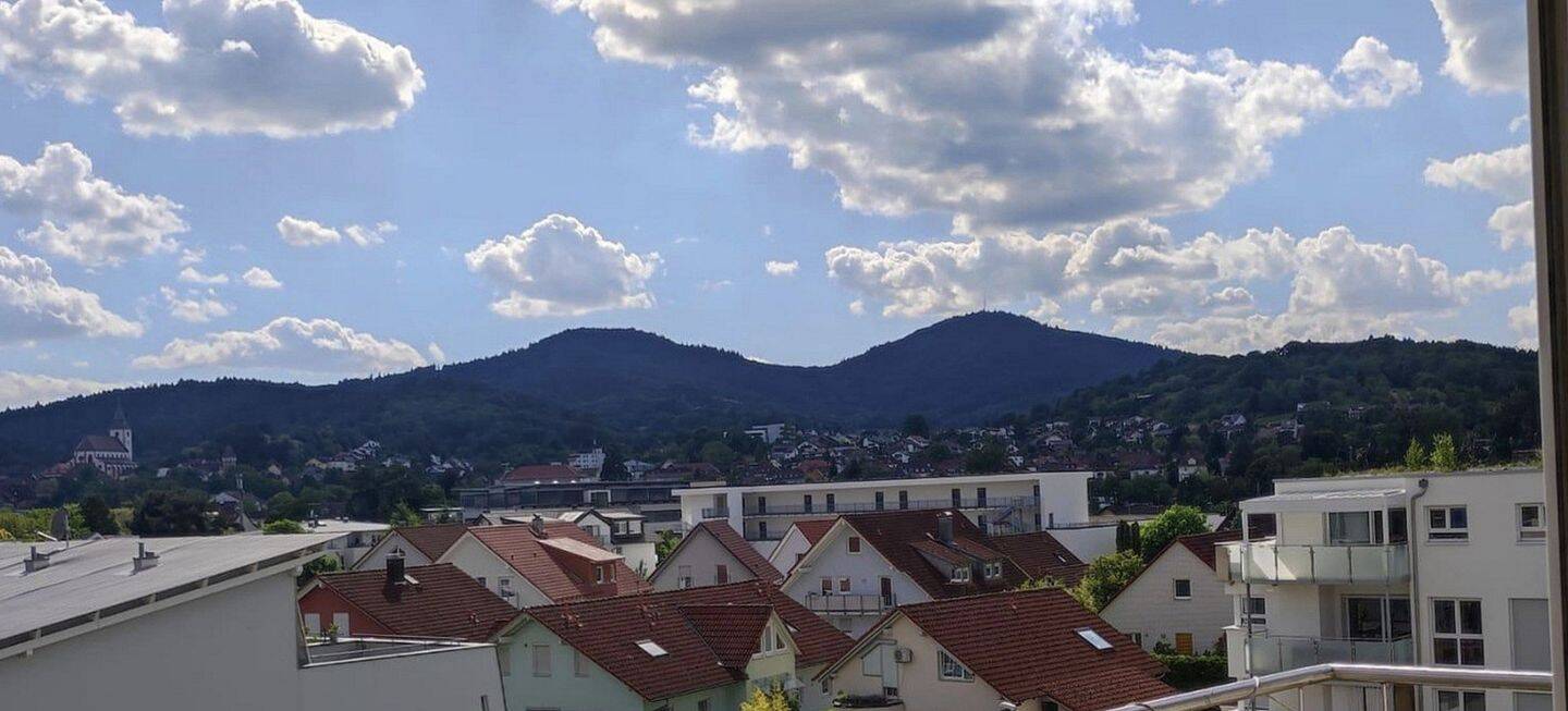 Geräumige 4-Zimmer Wohnung mit Balkon und Panoramablick auf den Schwarzwald, 76593 Gernsbach
