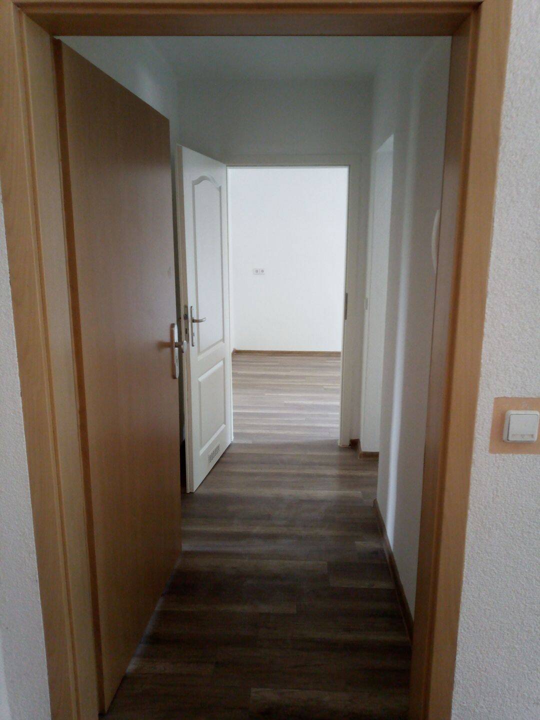 2 Zimmer, mit Dusche+ Badewanne, Erdgeschoss, 14770 Brandenburg an der Havel (Altstadt Nord)