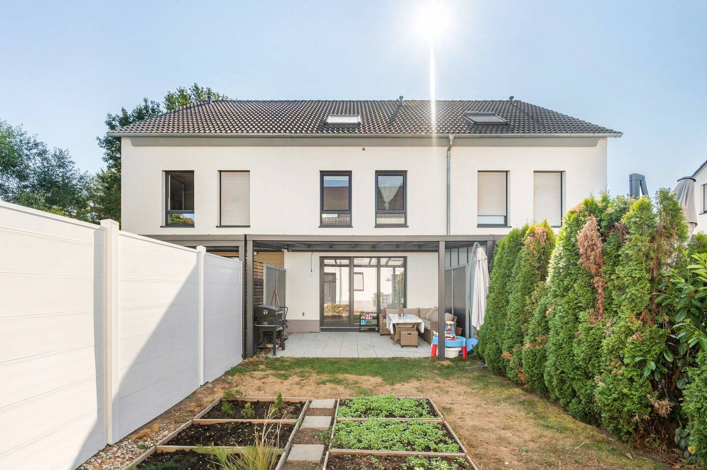 Ihr neues Zuhause – Modernes Reihenmittelhaus in Schwaigern zu verkaufen!, 74193 Schwaigern