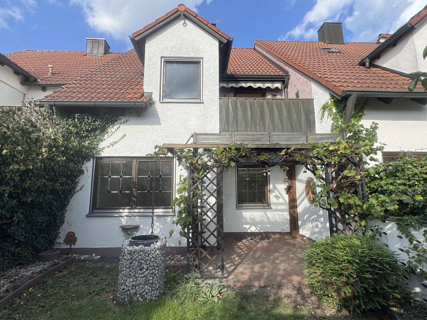 Reihenhaus mit Garten in Ergolding/Piflas, 84030 Ergolding (Industriegebiet)