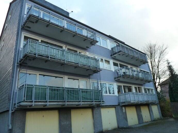 Velbert  helle 3Zi 90qm großer Balkon im 2. OG mit Fernblick, 42551 Velbert