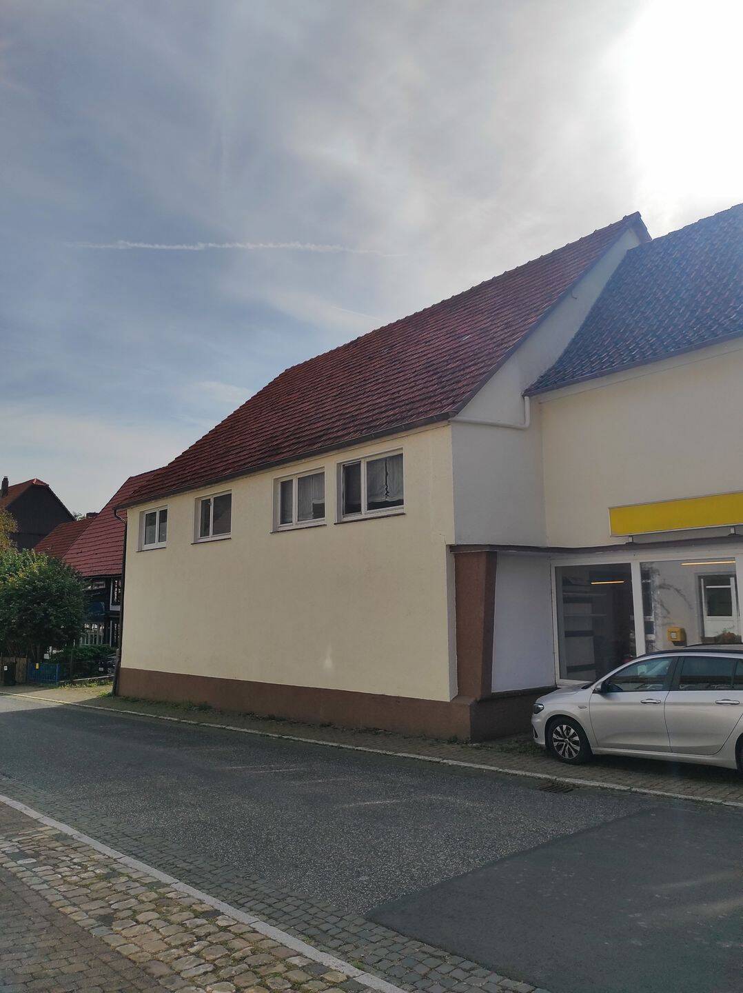 Großzügiges Haus mit vielseitigen Nutzungsmöglichkeiten in Hofgeismar Hümme, 34369 Hofgeismar
