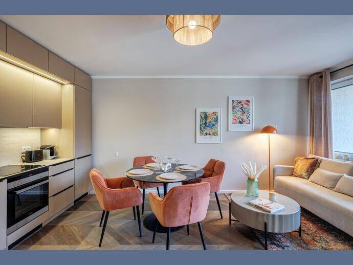 Möbliert: Urbanes Wohnen mit Wohlfühl-Charakter in Nymphenburg, 80639 München (Laim Neuhausen-Nymphenburg)