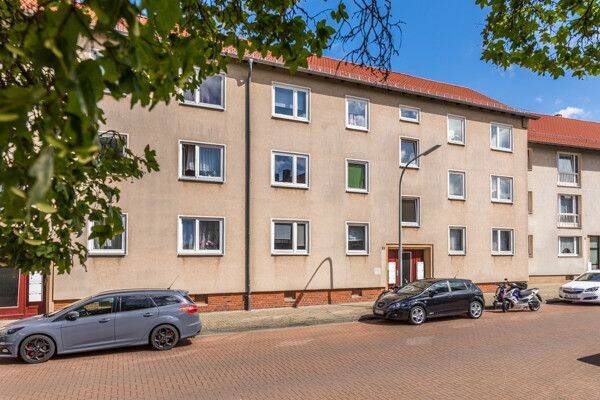 Ganz neu – Erstbezug nach Komplettsanierung!, 38126 Braunschweig (Braunschweig Lindenbergsiedlung Mascherode Rautheim Südstadt)
