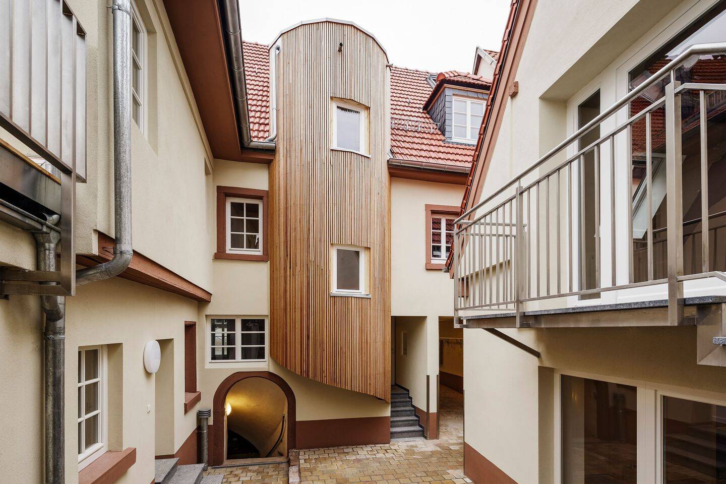 Altbau-Flair trifft Moderne: Erstklassiges 1-Zimmer-Apartment mit EBK (WE-4), 69121 Heidelberg (Handschuhsheim Neuenheim)