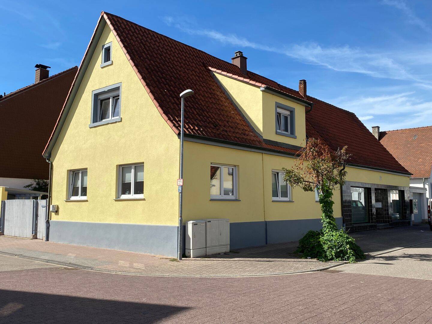 Liebevoll saniertes Wohnhaus im alten Ortskern von Eggenstein, 76344 Eggenstein-Leopoldshafen