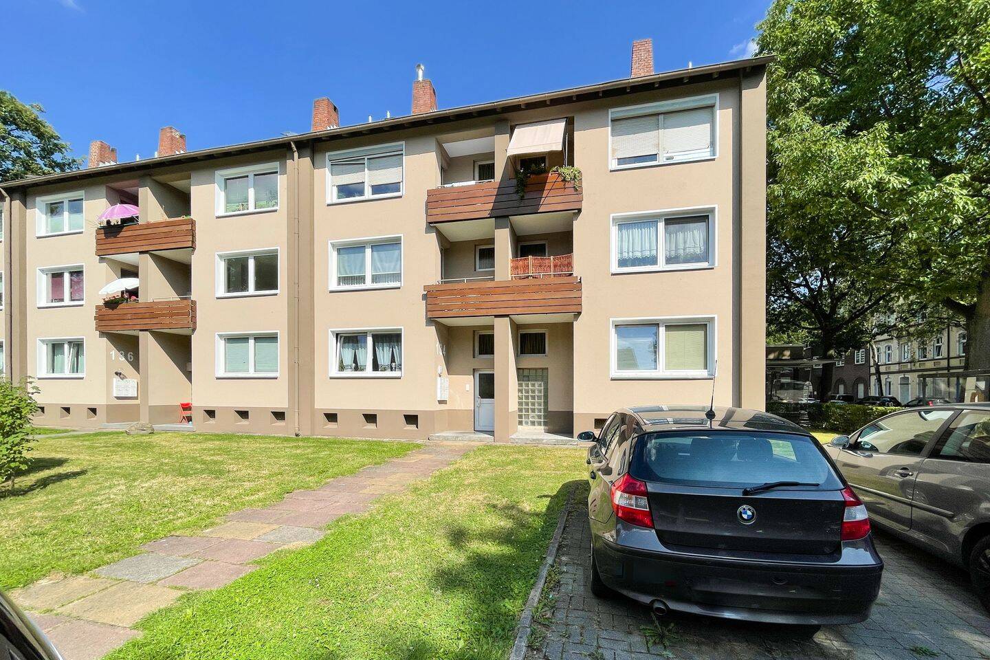2,5 Zimmer – vollständig renoviert – ruhige Lage – Erstbezug – Garage, 44892 Bochum (Langendreer)