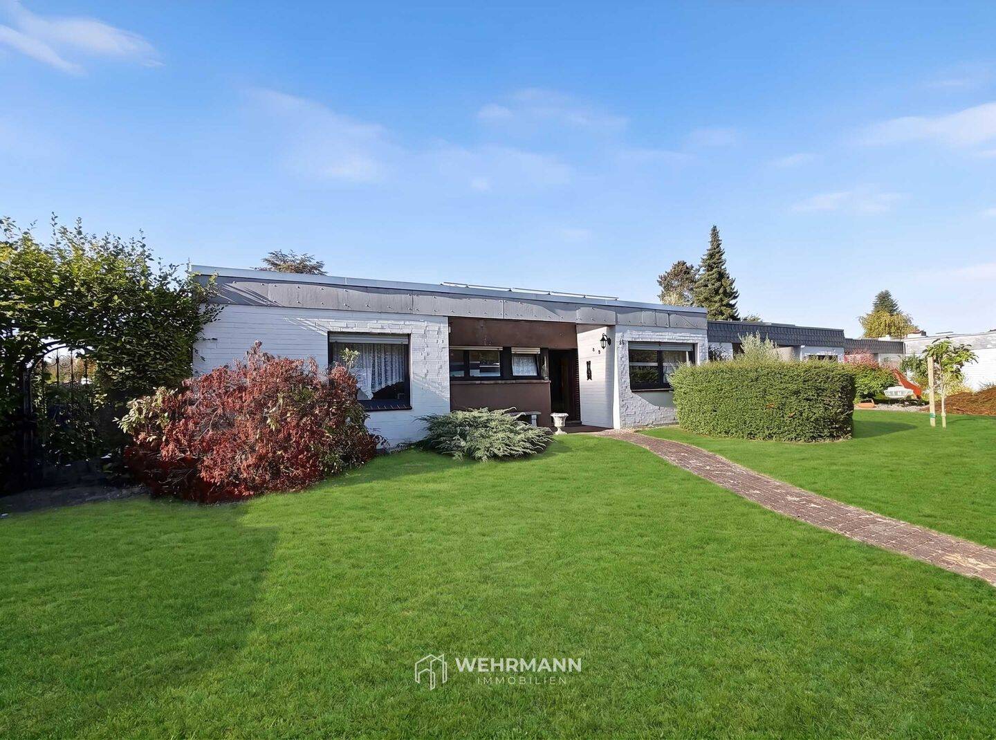 Ein Bungalow mit Garten, Keller und Platz für die ganze Familie in Köln-Seeberg, 50769 Köln (Chorweiler)