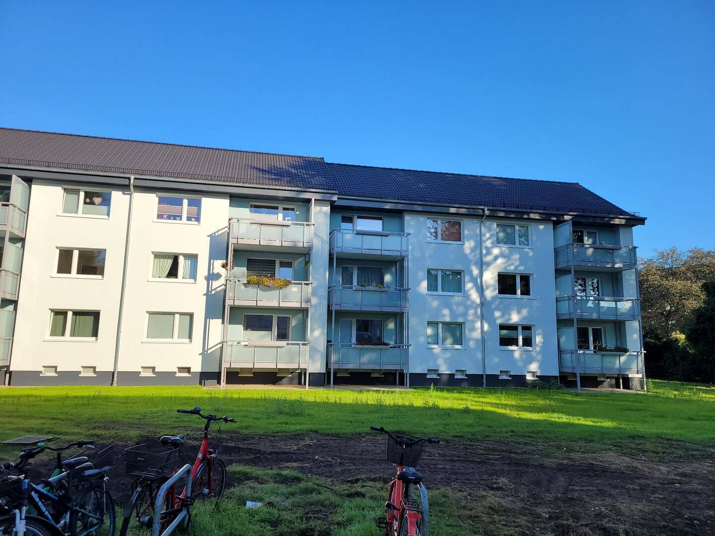 Helle, gepflegte 2-Zimmer-Wohnung mit Balkon, 25335 Elmshorn