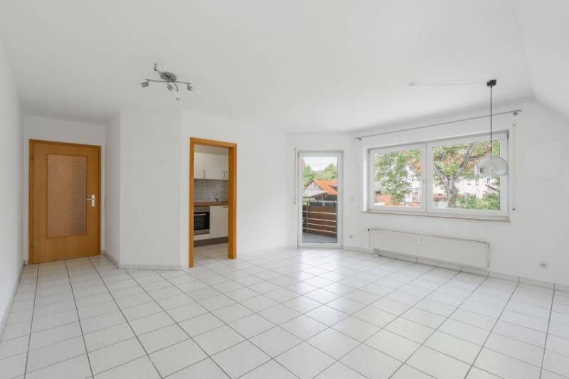 Attraktive 2-Zimmer-Wohnung mit Balkon & Stellplatz, 73035 Göppingen