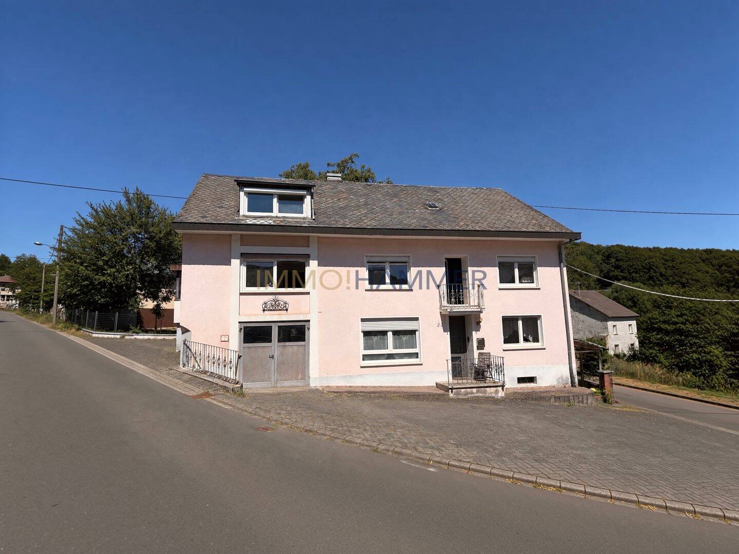 Großzügiges Familienhaus im Grünen mit besonderer Chance, 54636 Mülbach