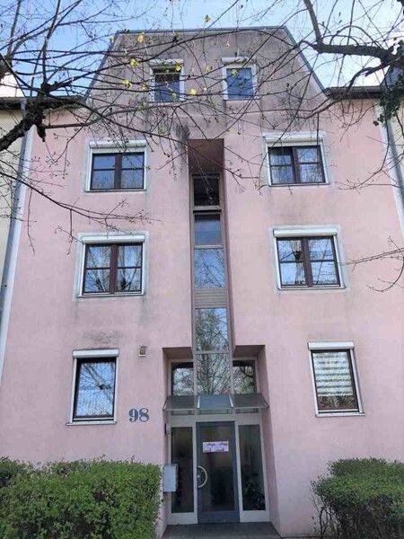 Perfekt für Sie – 3-Zimmer mit 77 qm und Balkon (WBS erforderlich), 77652 Offenburg