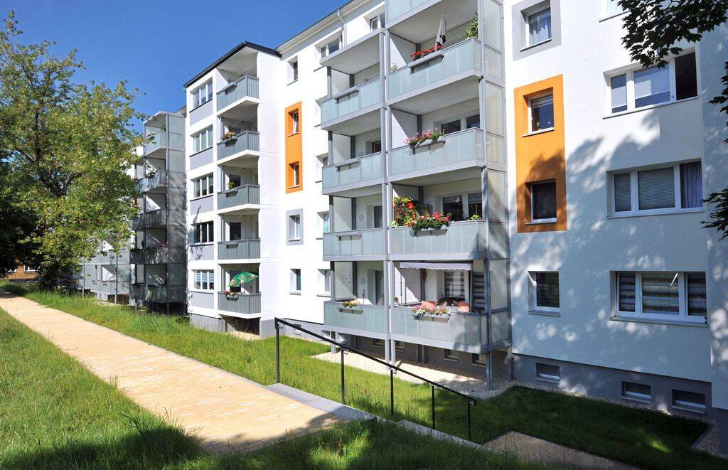 Schicke 2-Raum-Wohnung mit Balkon, 9119 Chemnitz (Helbersdorf Kapellenberg Kappel Zentrum)