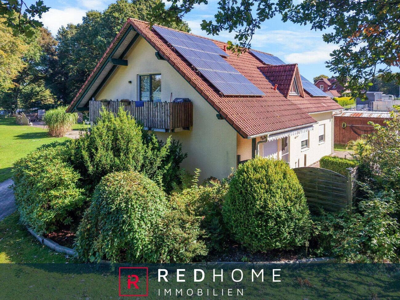 Gepflegtes Zweifamilienhaus mit Photovoltaik in Reher!, 25593 Reher