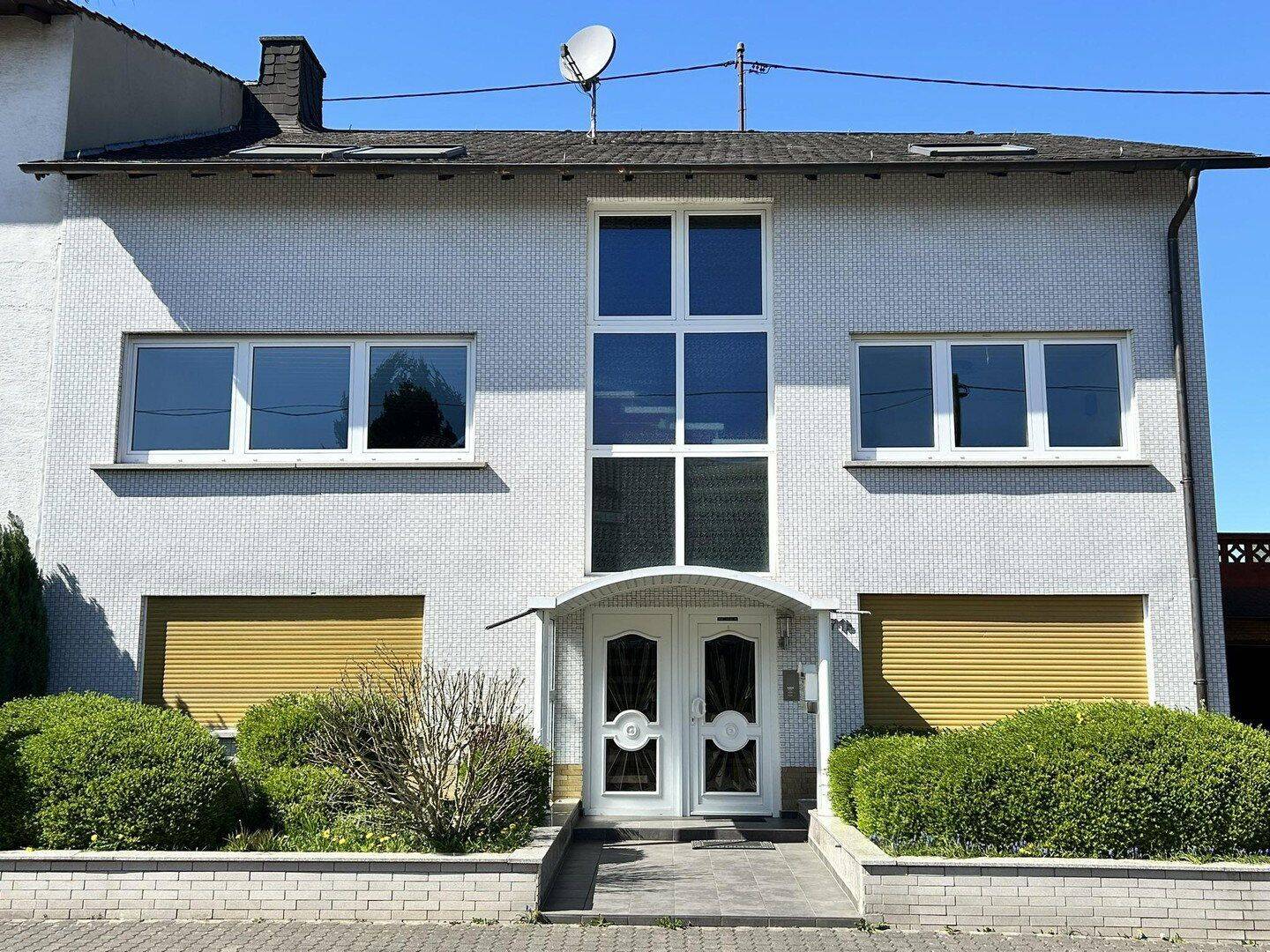 Traumhafte 4-Zimmer Whg im Dachgeschoß, 66127 Saarbrücken