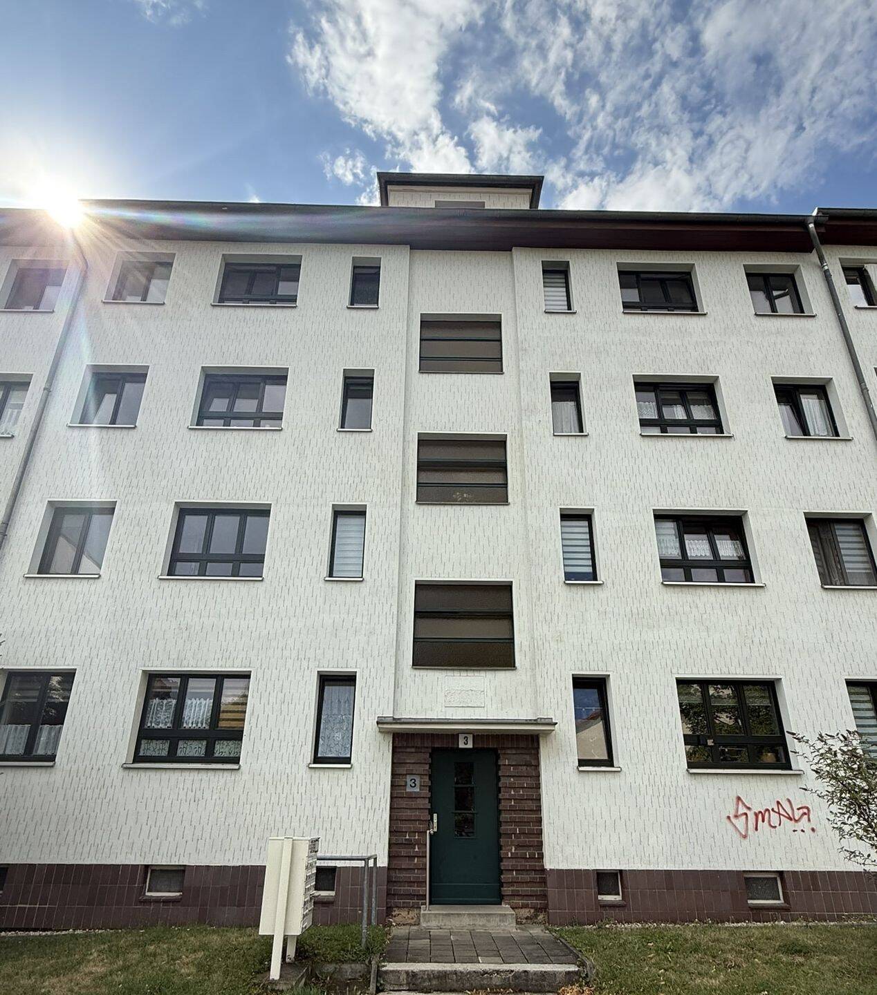 Möckern…Balkon+Laminat+Eckwanne…Alles, was dein Herz begehrt!, 4159 Leipzig (Lützschena-Stahmeln Möckern Wahren)