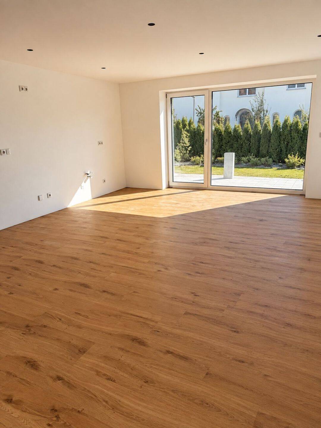 Erstbezug 3-Zimmer Terrasse und Garten, 84307 Eggenfelden