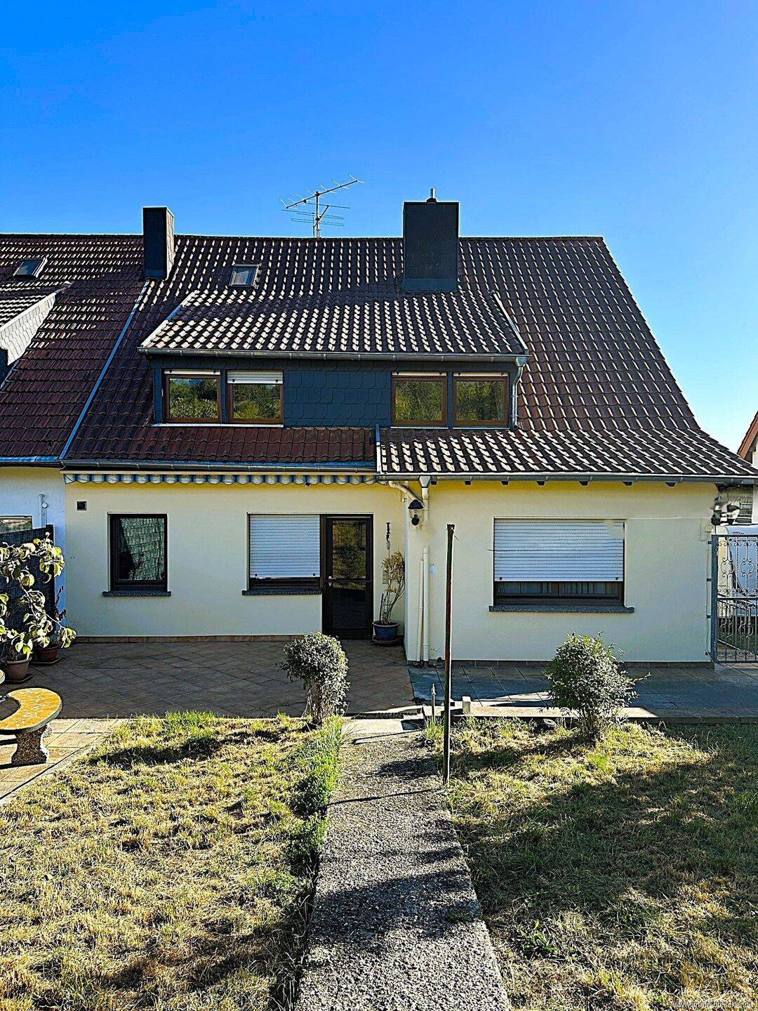 Großzügiges Mehrgenerationenhaus in ruhiger Lage in Bliesransbach, 66271 Kleinblittersdorf