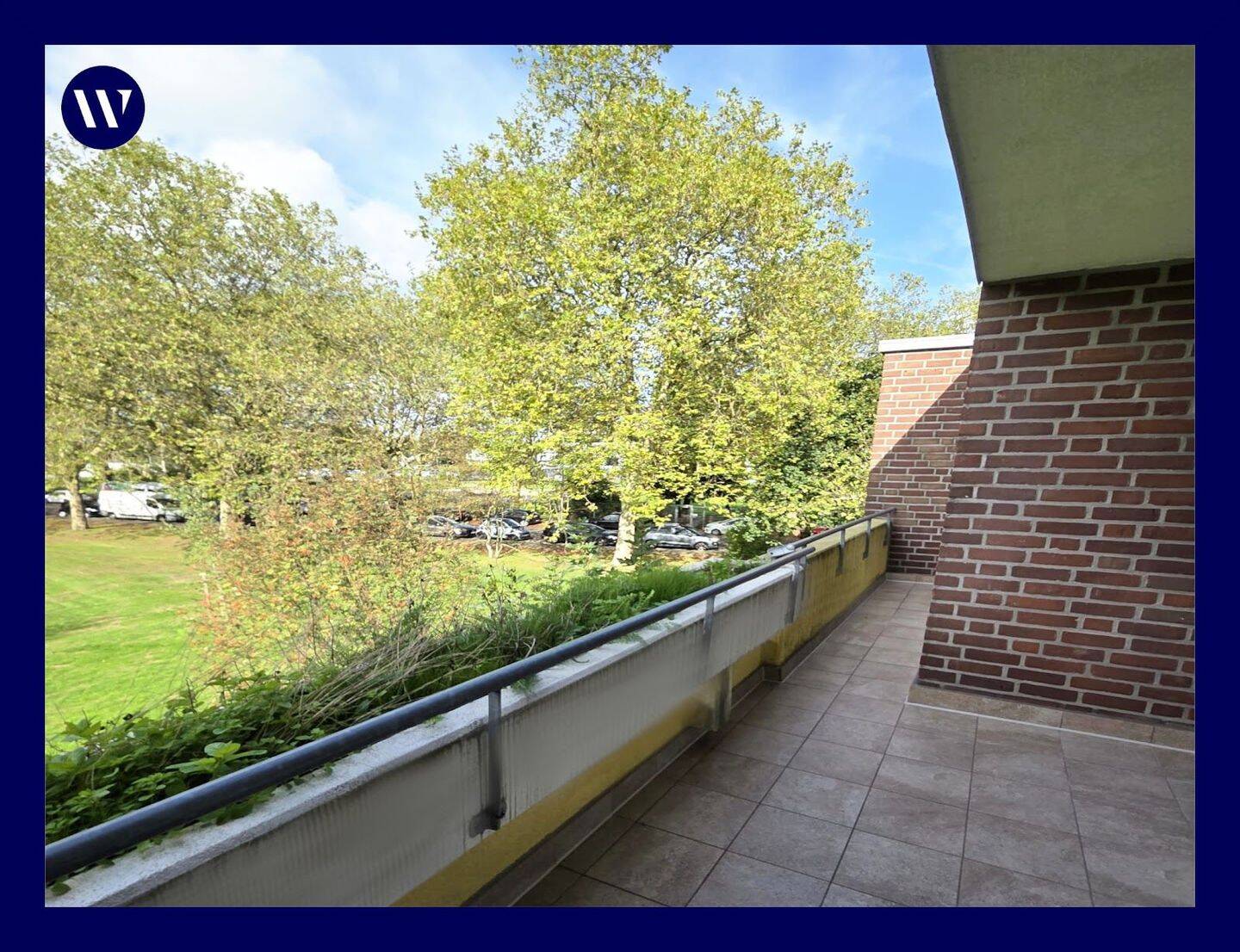 Frisch modernisiert mit neuem Boden: helle 3 Zimmer mit Loggia/Balkon und Wannenbad, 47533 Kleve