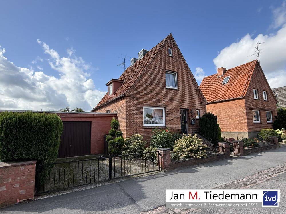 Lübeck St. Gertrud: Siedlung Brandenbaum Einfamilienhaus auf 743 m² großem Eigenlandgrundstück, 23564 Lübeck (Sankt Gertrud Sankt Jürgen)