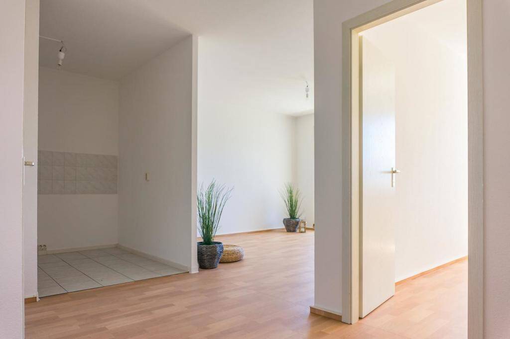 Balkonwohnung in verkehrsgünstiger Lage, 9119 Chemnitz (Helbersdorf Kapellenberg Kappel Zentrum)