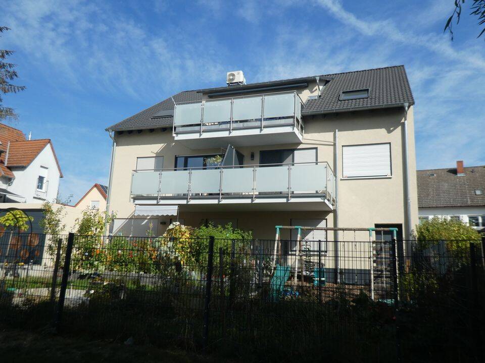 Besonderes Wohnambiente! Beeindruckende Deckenhöhe und hochwertiges Wohnen in Sandhofen!, 68307 Mannheim (Blumenau Kirschgartshausen Sandhofen Schönau)