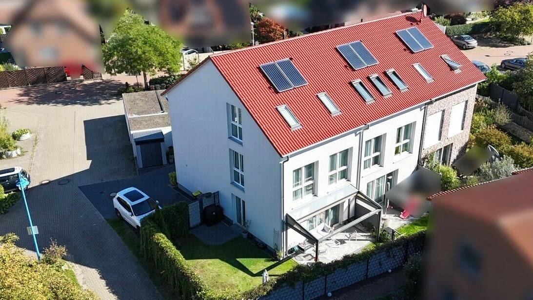 Modernes Reihenendhaus in Rethen – lichtdurchflutet, großzügig und bezugsbereit!, 30880 Laatzen