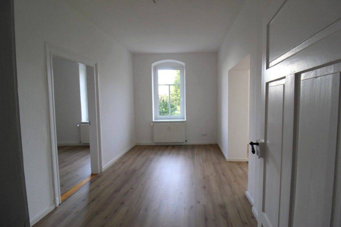 ***    2,5 Zimmer mit EBK    ***, 9322 Penig