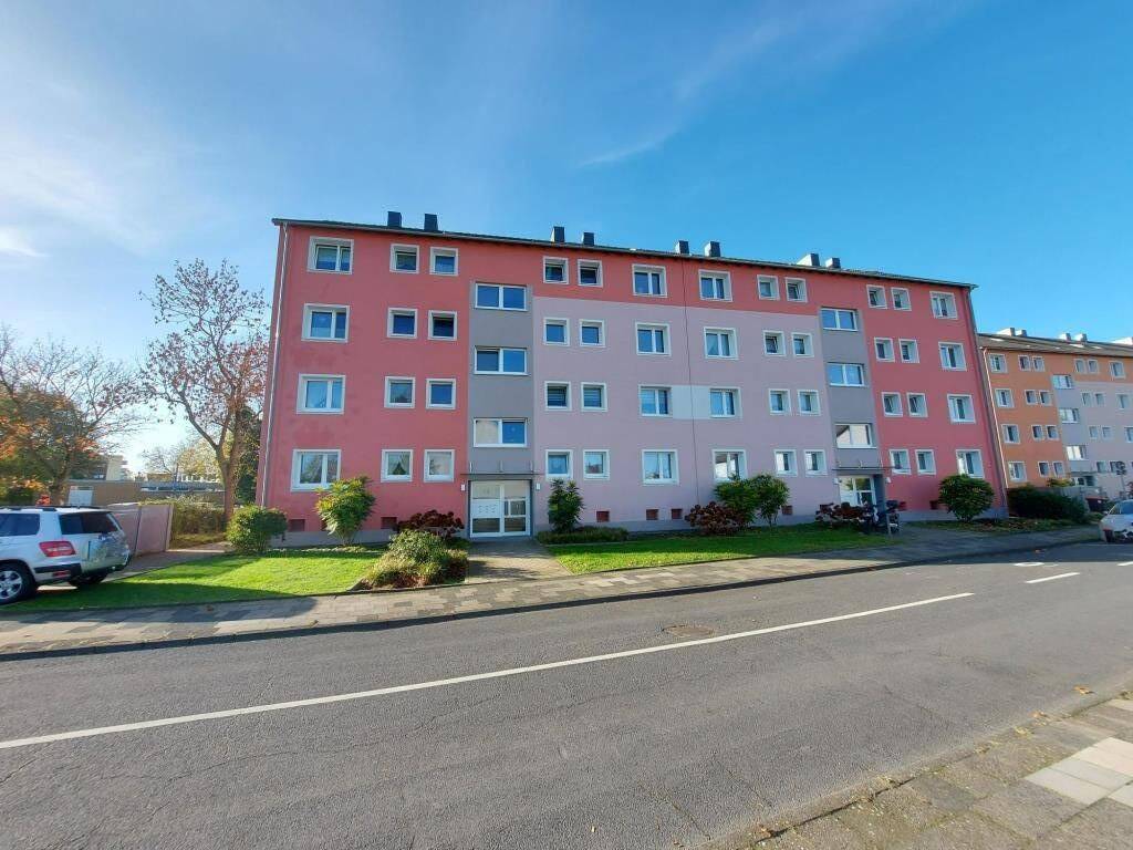 Attraktive 3-Zimmer-Etagenwohnung in Kamp-Lintfort  Viel Platz zum Wohlfühlen!, 47475 Kamp-Lintfort