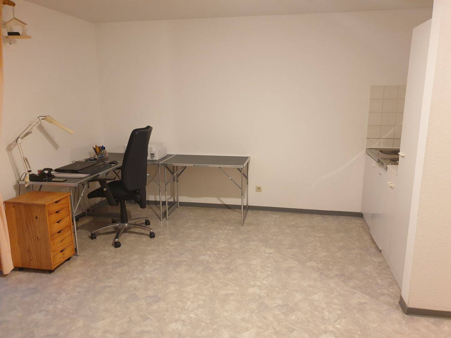 Großzügiges 1-ZKB Apartment mit Stellplatz – zentrumsnah, 67657 Kaiserslautern (Innenstadt)