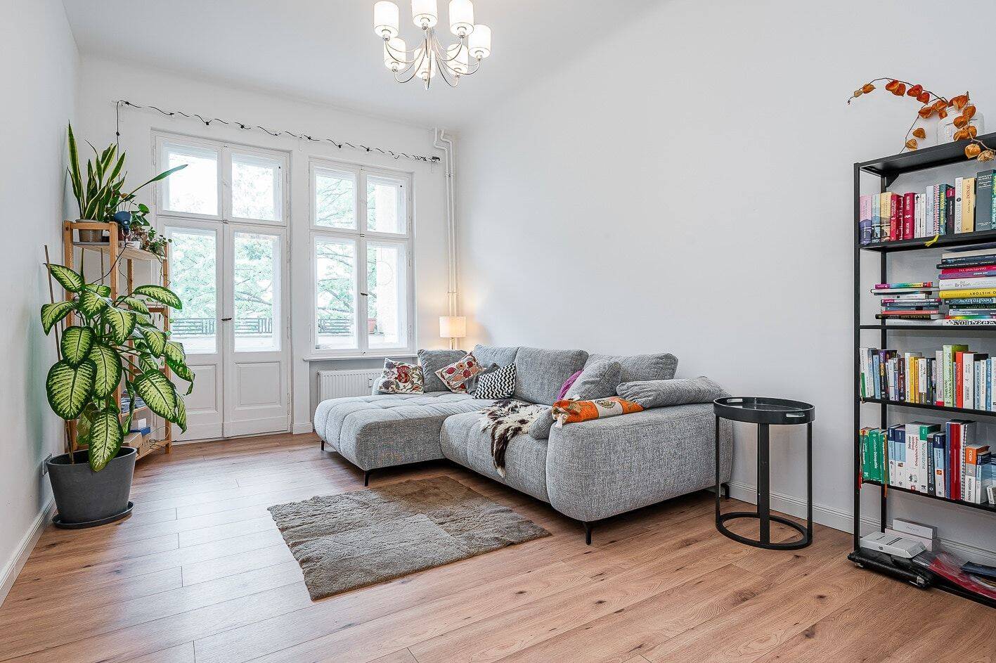 Stilvoll möbliert in Berlin-Wedding – helle 2-Zimmer-Wohnung mit Balkon & Homeoffice, 13349 Berlin (Mitte Kolonie Freudental Kolonie Nordpol Wedding)