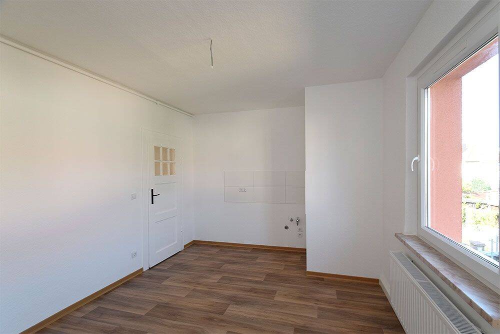 1 Zimmer mit separater Wohnküche, 6132 Halle (Saale) (Ammendorf-Beesen Planena Radewell-Osendorf Silberhöhe)