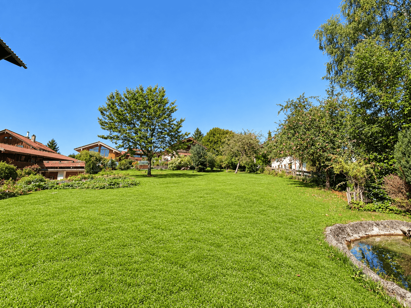 Sonniges Baugrundstück mit 931m² direkt in Schliersee I Vorbescheid für zwei Doppelhaushälften, 83727 Schliersee