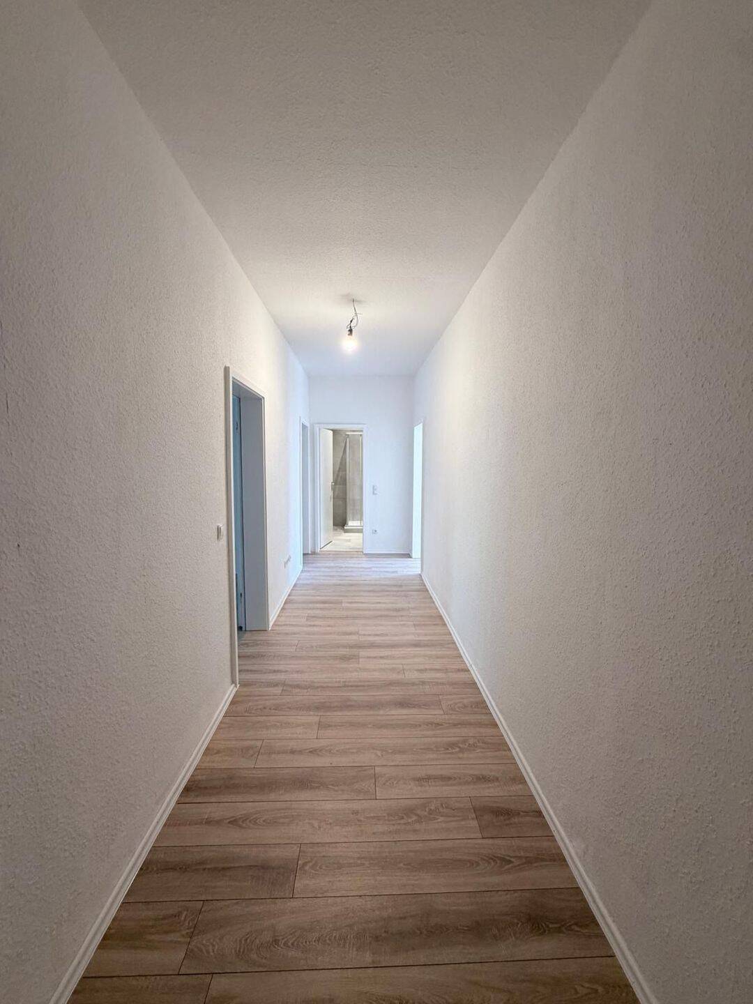 Helle 2-Zimmer-Wohnung mit Garten in Gelsenkirchen-Feldmarkstraße, 45883 Gelsenkirchen (Feldmark Heßler)