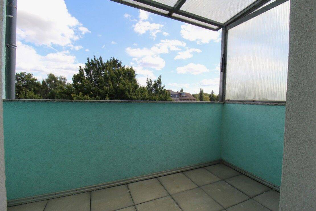 frisch renovierte 2 Zimmerwohnung mit Balkon und Gartenmitbenutzung, 9217 Burgstädt