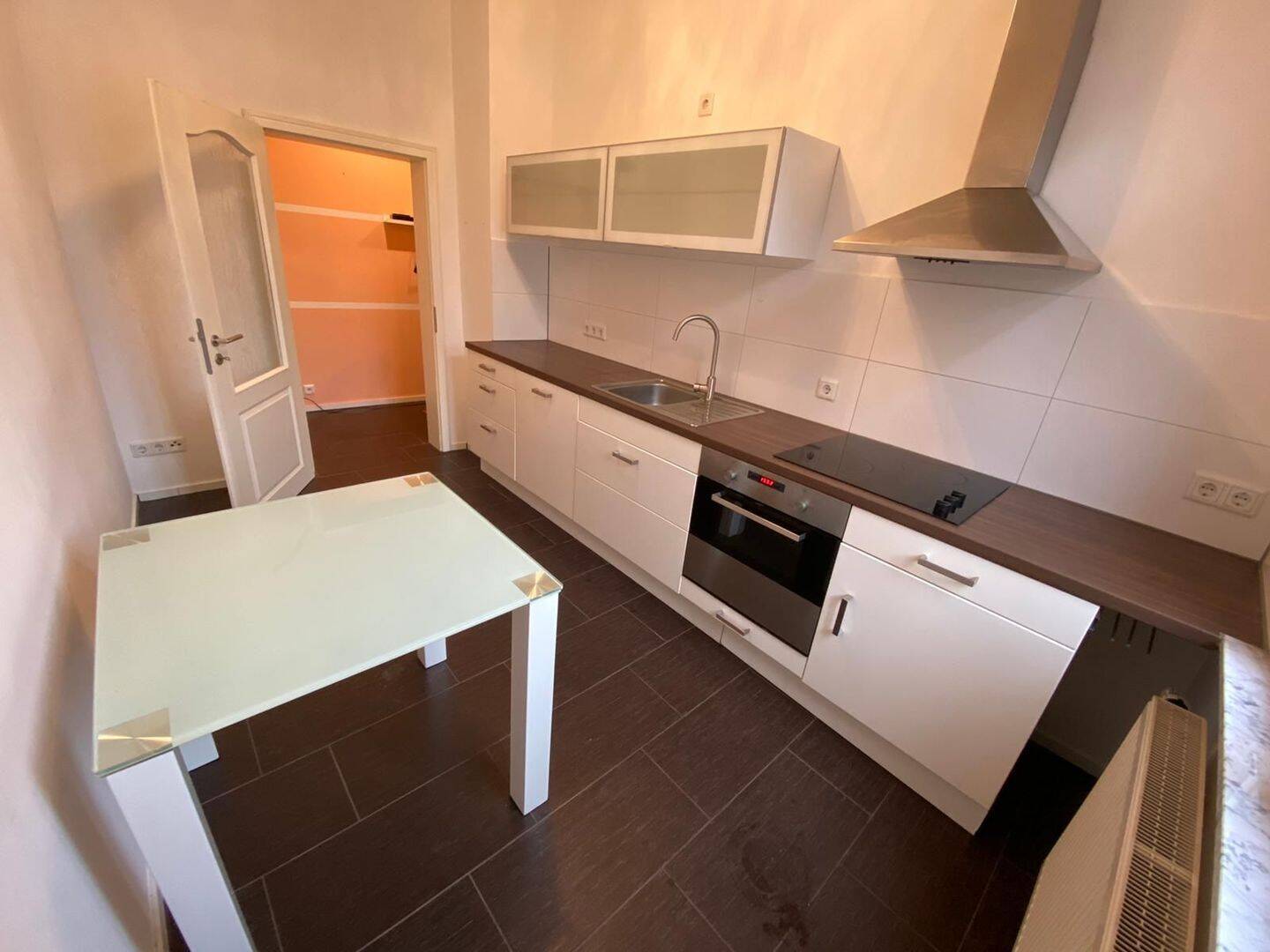 Helle 2-Zimmer-Wohnung in ruhiger, zentraler Lage, provisionsfrei vom Eigentümer, 90763 Fürth (Südstadt Weikershof)