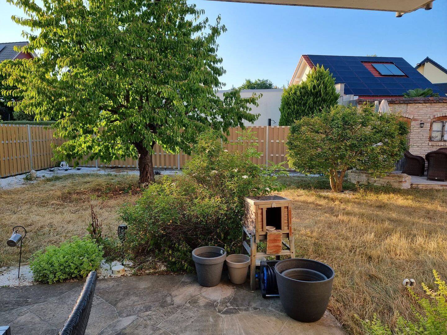 Exklusive, teilmöblierte 3-ZKB-Gartengeschosswohnung mit großem privatem Garten, 67361 Freisbach