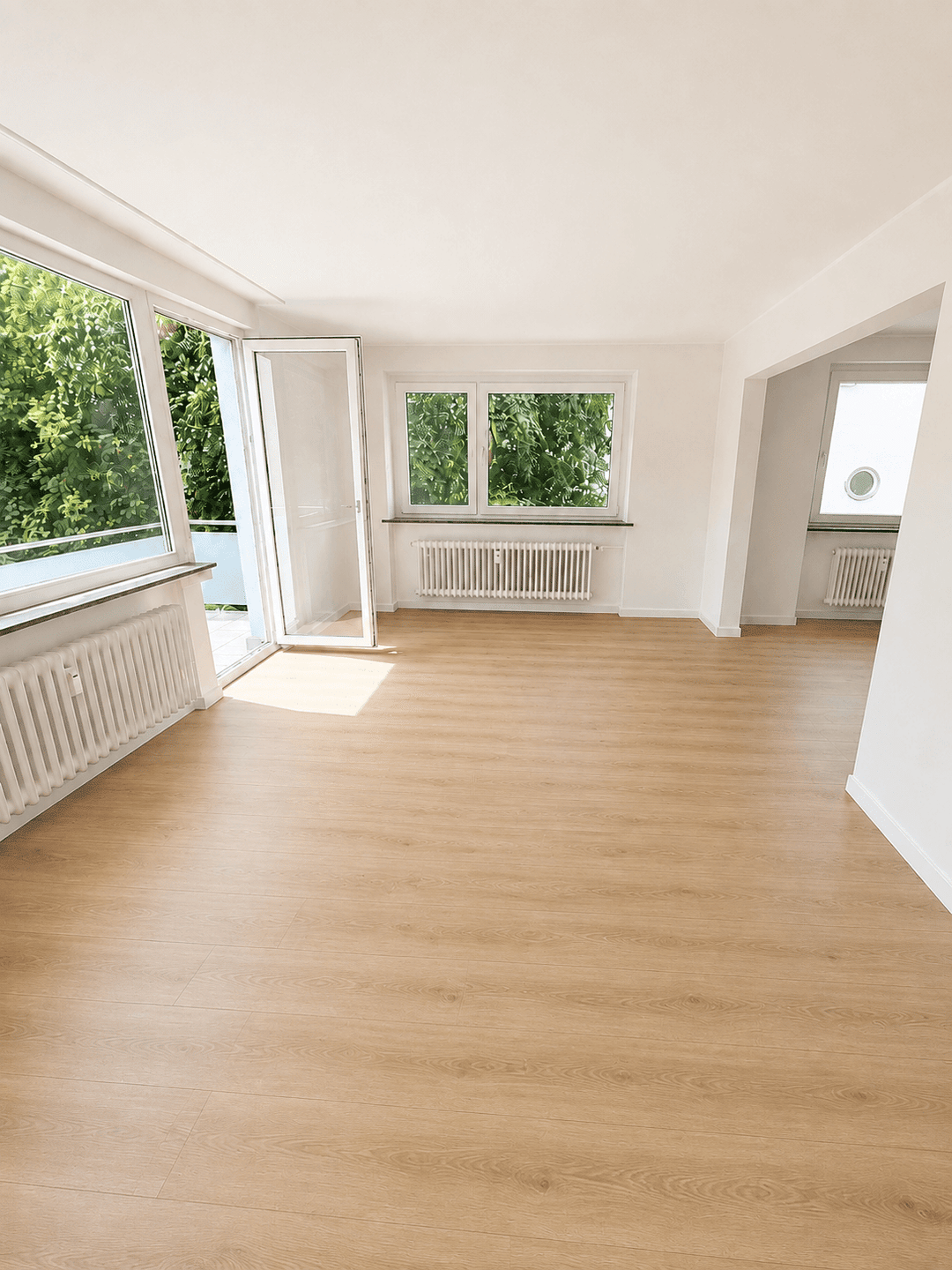 Frisch renoviert & sofort wohlfühlen – helle Wohnung mit Balkon in Duisburg-Duissern, 47058 Duisburg (Altstadt Duissern)