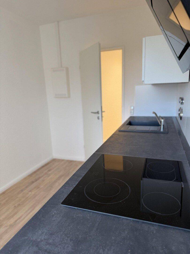 Attraktive 3-Zimmer-Wohnung mit Balkon, ab sofort, 97076 Würzburg (Grombühl Lengfeld)