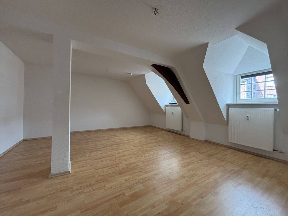 Zentral und hell: Single-Apartment sucht Nachmieter!, 47441 Moers