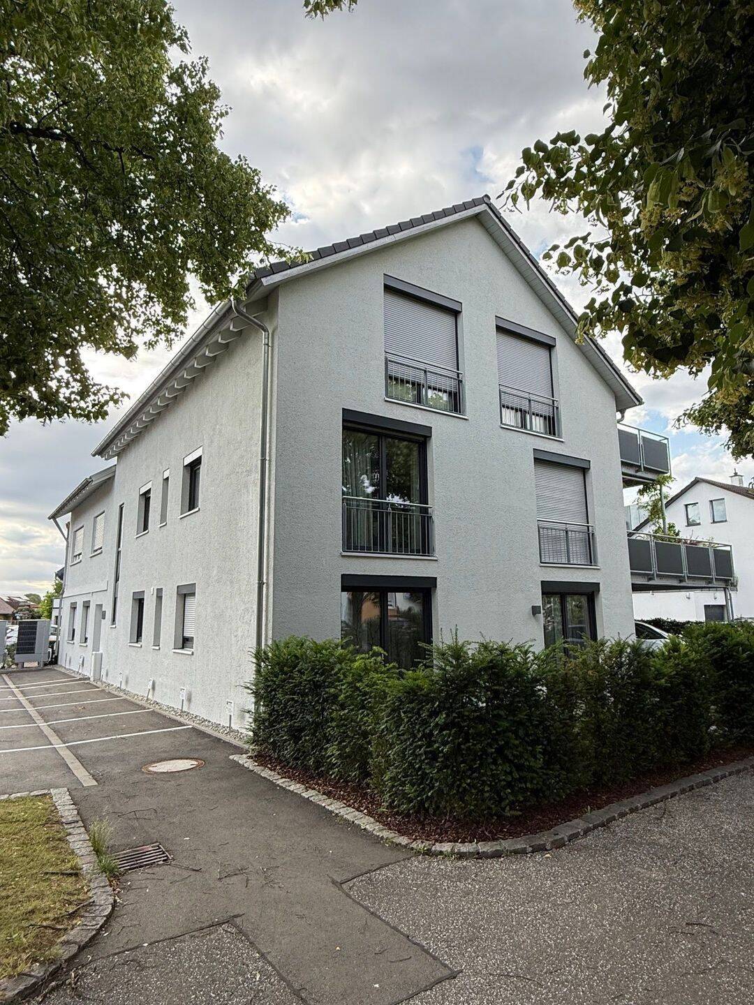 Moderne  4,5-Zimmer Maisonettewohnung in Singen-Überlingen am Ried, 78224 Singen (Hohentwiel)