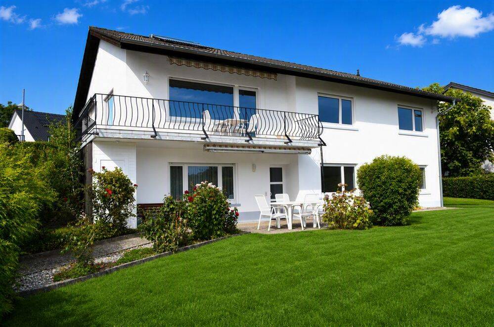 +++ AVERNET – BESTE LAGE UND HERRLICHER AUSBLICK – ATTRAKTIVES HAUS IN BINZEN +++, 79589 Binzen