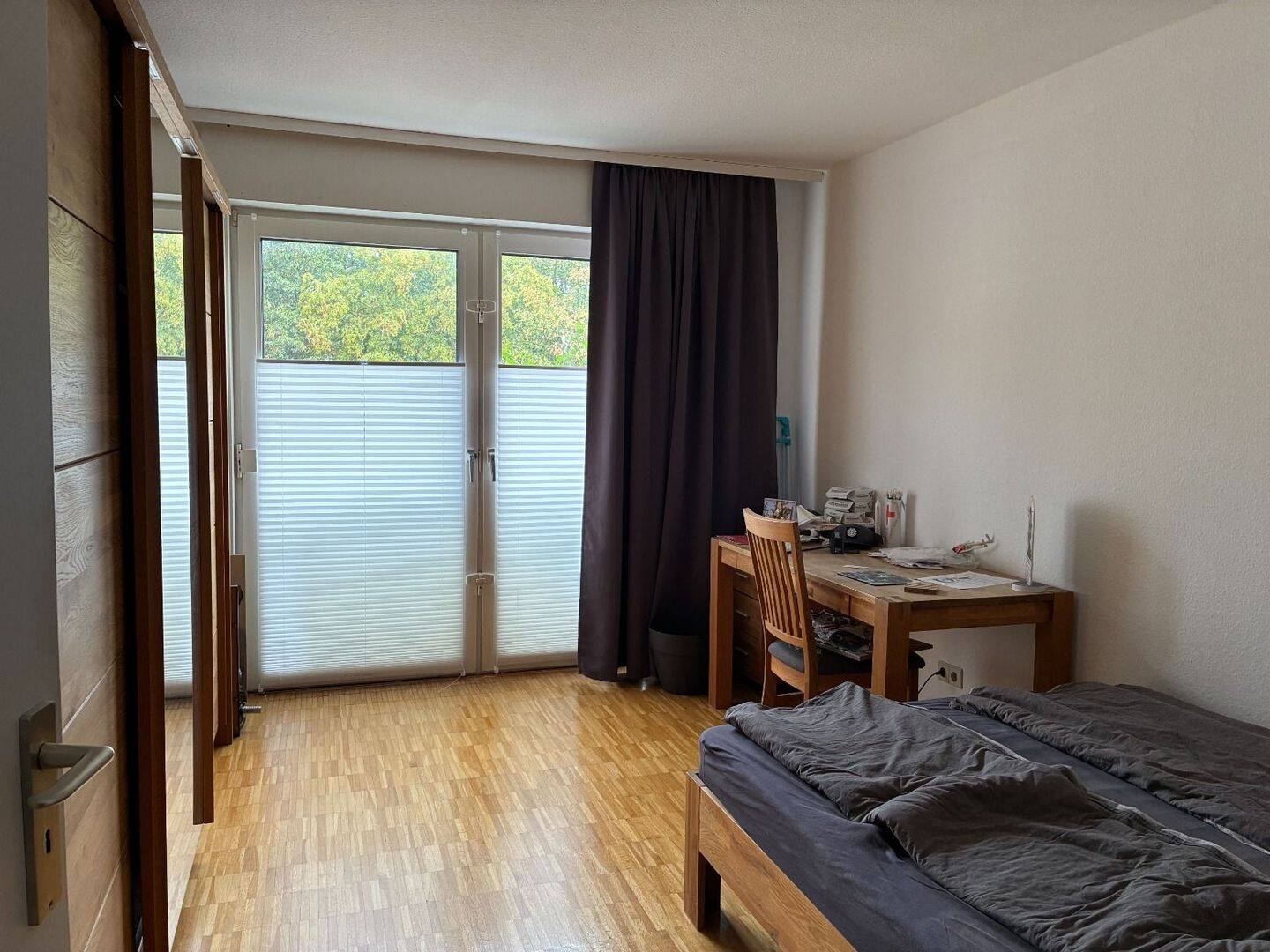 Helles 2-Zimmer-Apartment in Hannover mit Parkett und großer Fensterfront (Rotekreuzstr.), 30627 Hannover