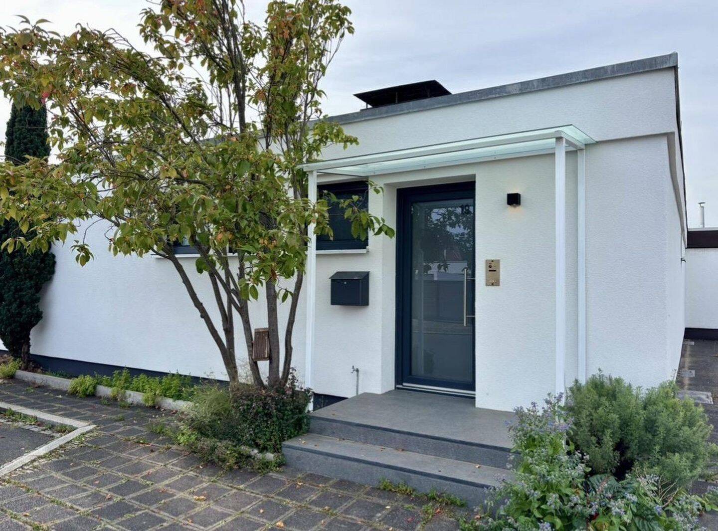 Bungalow Top Lage Nürnberg Laufamholz, 90482 Nürnberg (Freiland Laufamholz Mögeldorf Rehhof Unterbürg)
