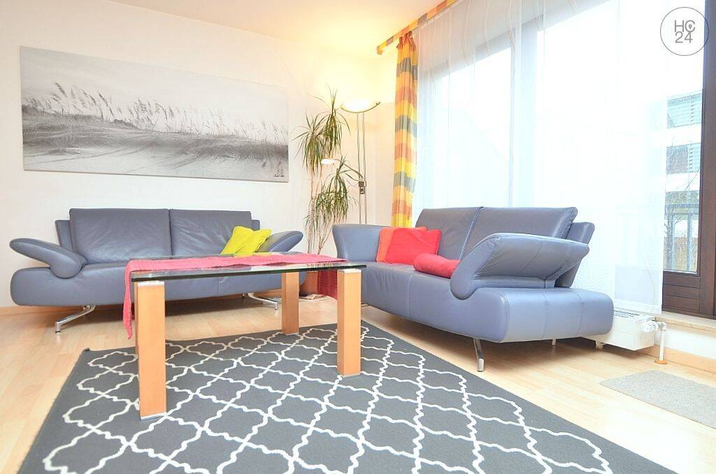Schön möblierte 2-Zimmer-Wohnung mit Balkon und WLAN in Erlangen, 91052 Erlangen (Anger Erlangen-Ost Erlangen-Süd Innenstadt)